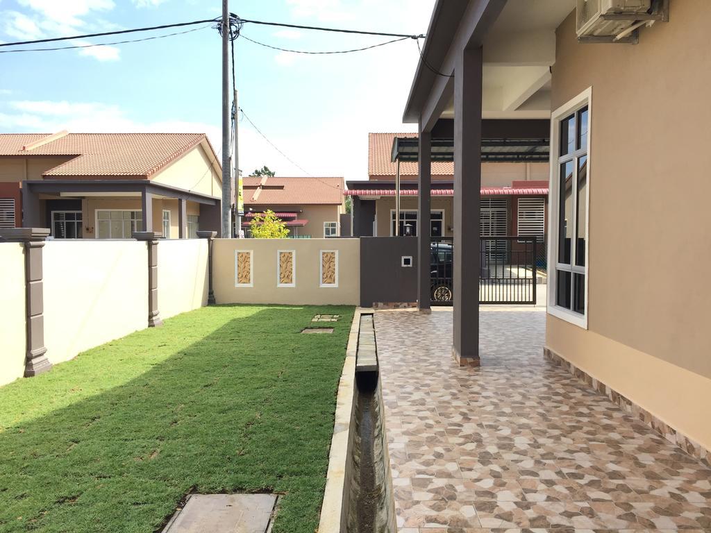 Ana Guest House Jalan Airport קואנטאן מראה חיצוני תמונה