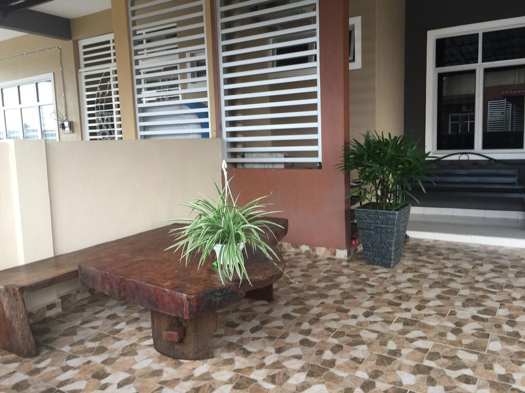 Ana Guest House Jalan Airport קואנטאן מראה חיצוני תמונה