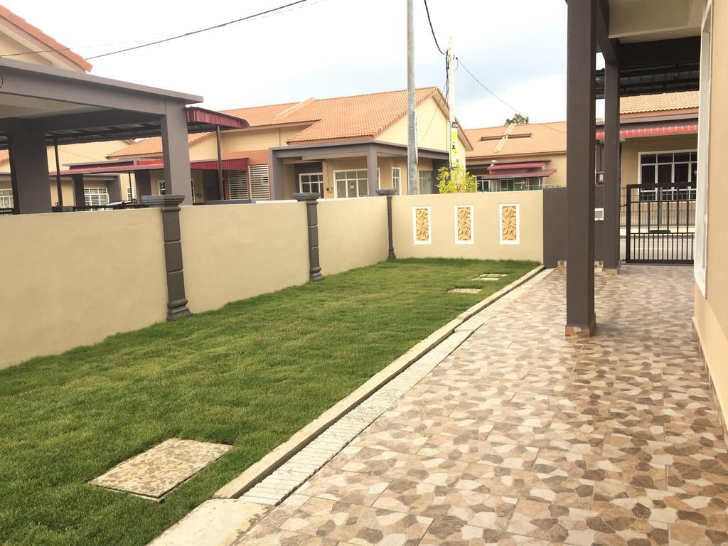 Ana Guest House Jalan Airport קואנטאן מראה חיצוני תמונה
